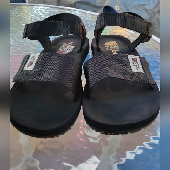 The North Face men sandals size 10 - Picture 8 of 8